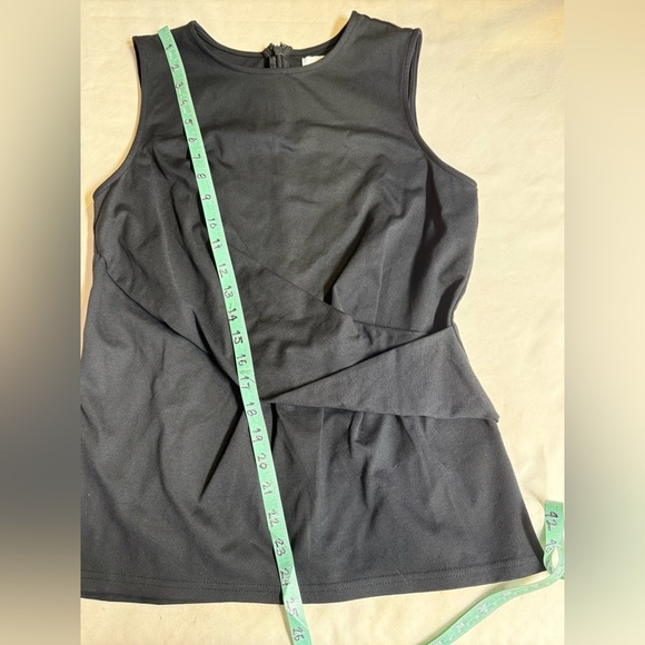NORDSTROM RACK Black Asymmetrical twist front sleeveless Top size S - Picture 13 of 13